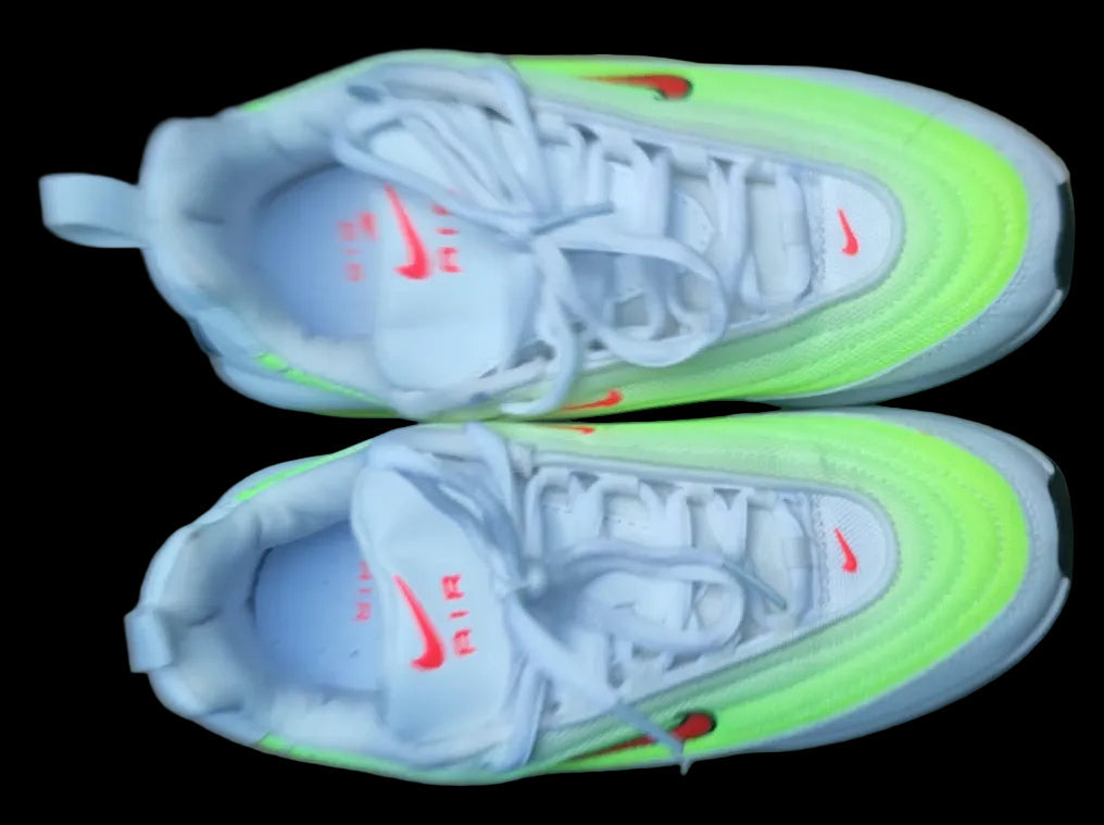 Nike Air vista frontal