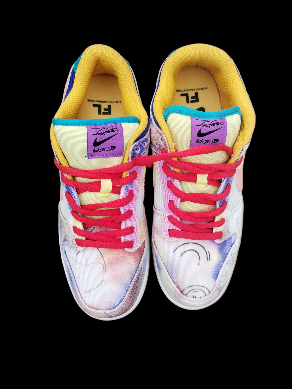 Nike SB Dunk Low x Futura Laboratories Sunblush - Vista frontal par